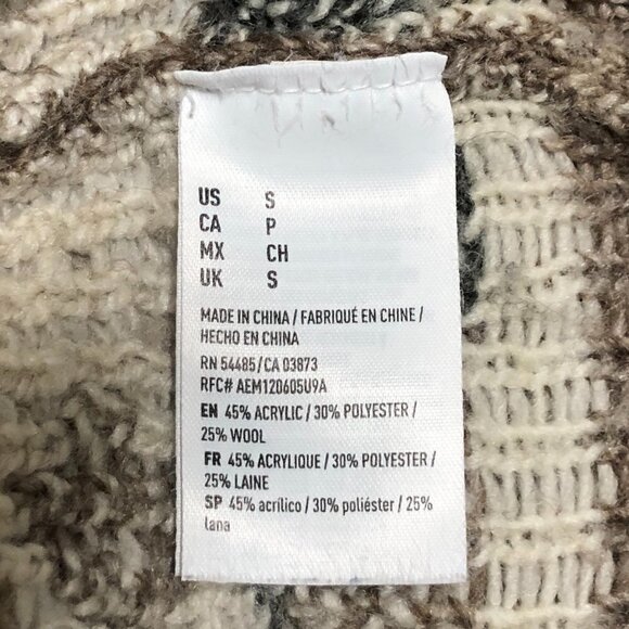 American Eagle Patterned Details Pullover Crew Neck Sweater - Picture 7 of 8